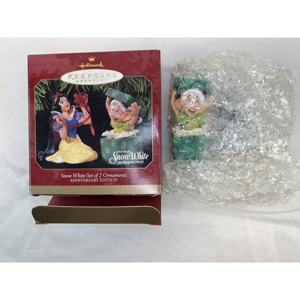 Vtg  1997 Hallmark Keepsake Christmas Ornament‎ Snow White & Dwarf Set of 2 NIB